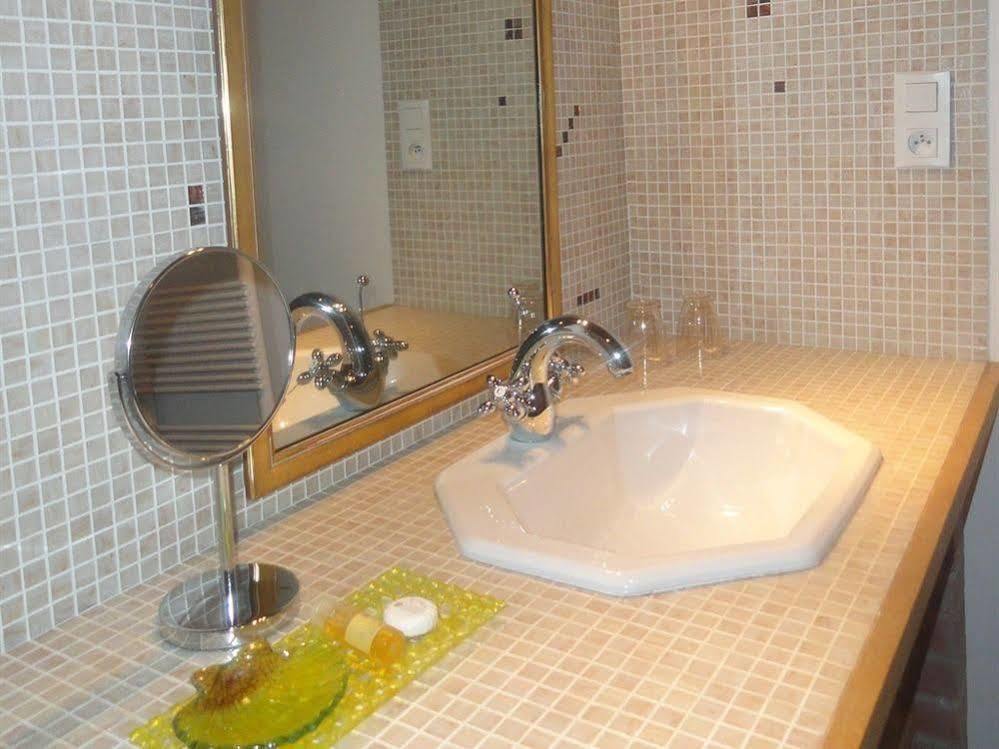 Maen Roch Manoir De La Branche B&B 외부 사진